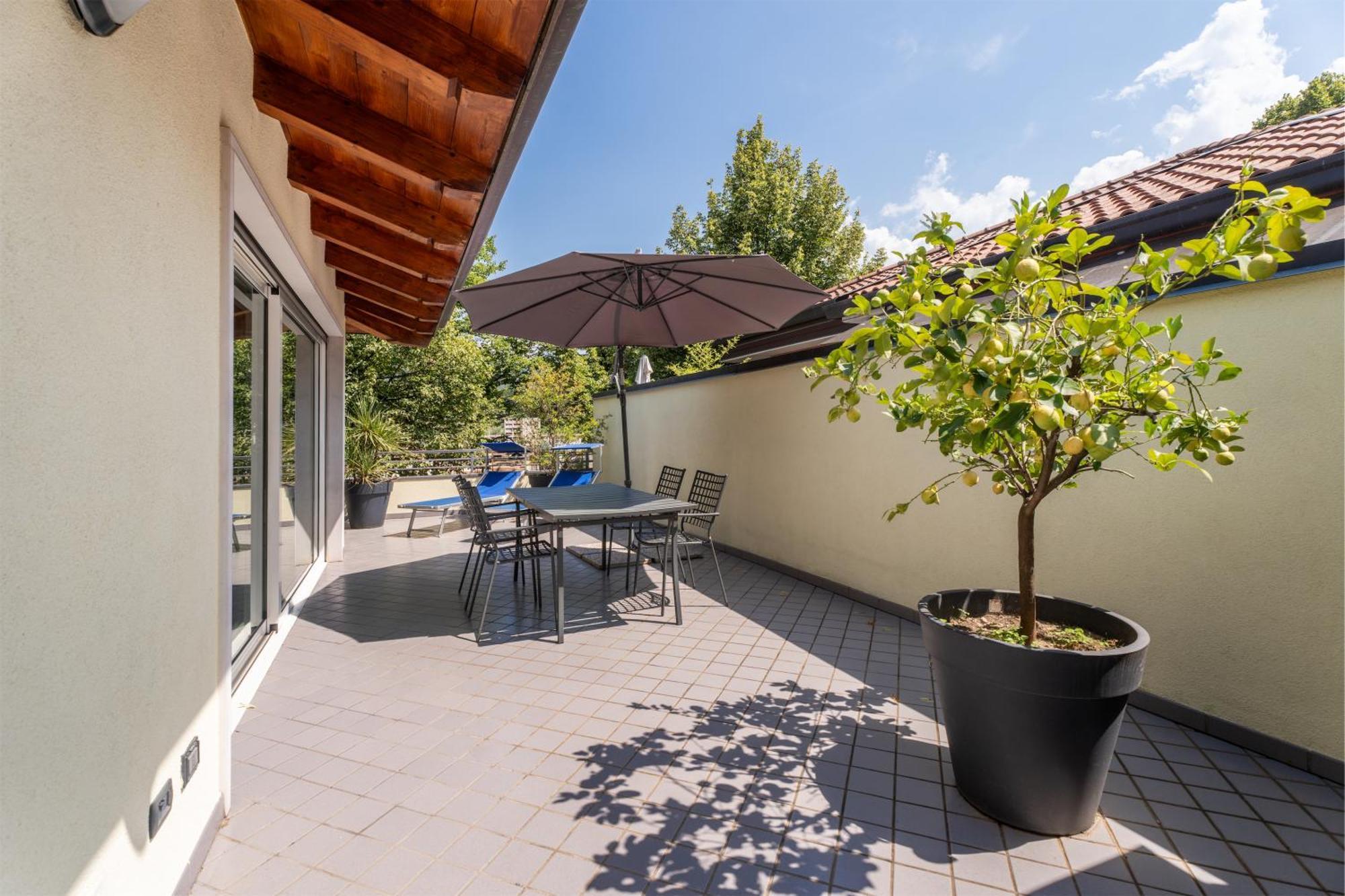 Ferienwohnung Be & Being - Katja Riva del Garda Exterior foto