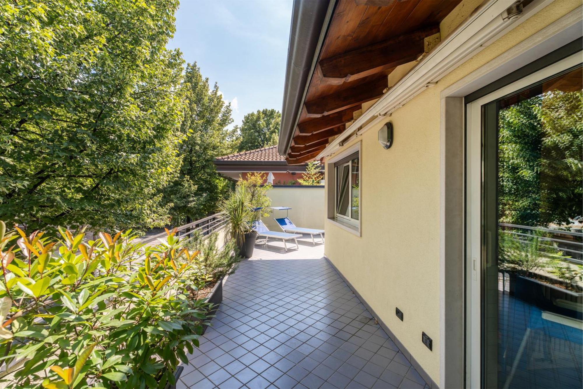 Ferienwohnung Be & Being - Katja Riva del Garda Exterior foto